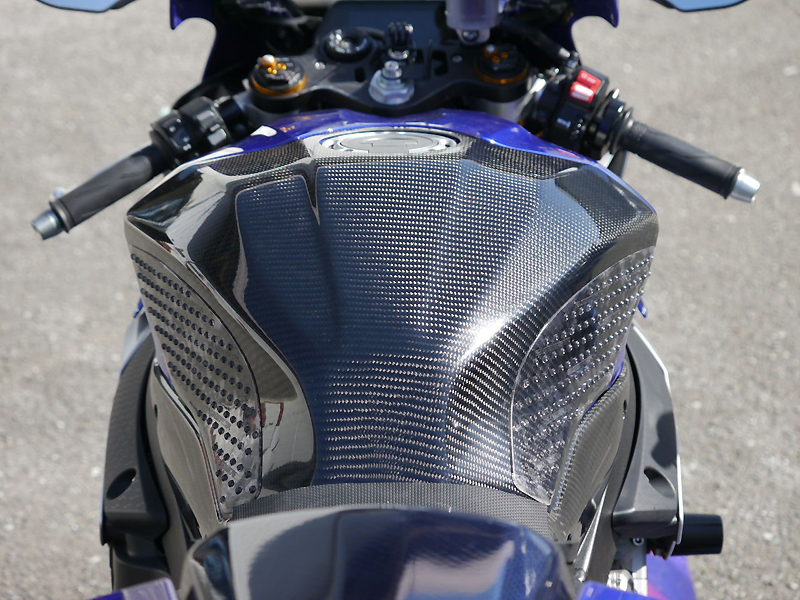 才谷屋がYZF-R1用タンクカバーとフルカバードtypeをラインナップ