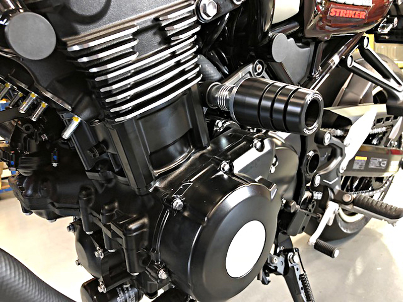 ストライカーからZ900RS用ガードスライダーがラインナップ| バイク