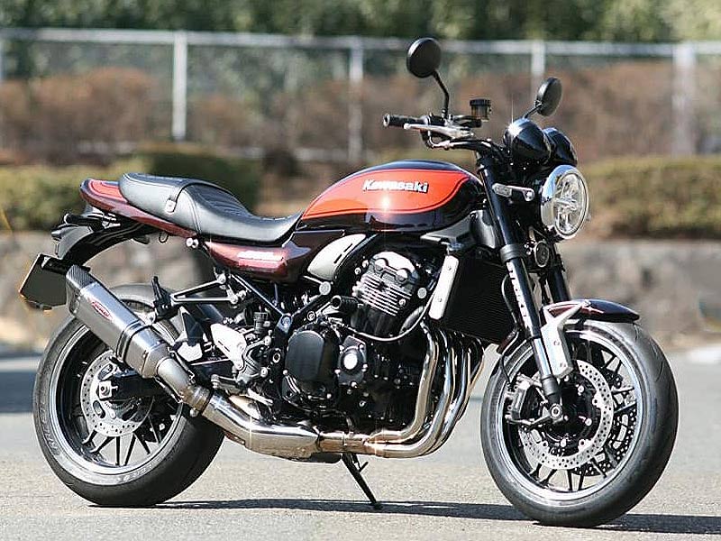 純正から40％の軽量化を実現！Z900RS用ストライカー／スリップオン