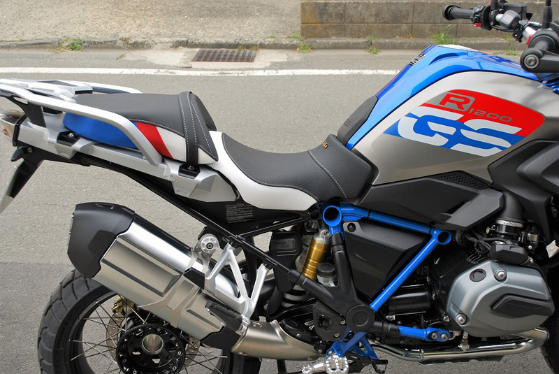 1年保証Ku0026H社製スーパーローシート　r1250gs用 パーツ