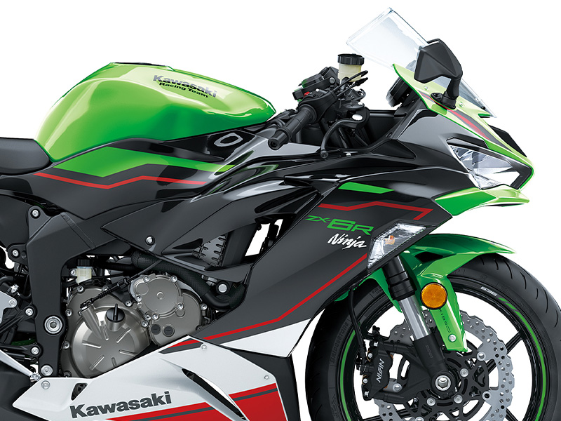 カワサキ ミドルクラスのスーパースポーツモデル Ninja Zx 6r シリーズのカラーリングを変更し8 1に発売 バイクブロス マガジンズ