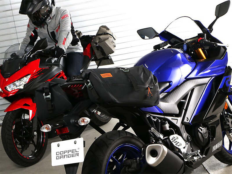 250ccのスポーツバイク専用に設計された防水サイドバッグ「ターポリンサイドバッグ25」がドッペルギャンガーからリリース　メイン