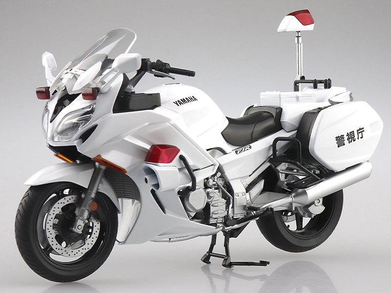 アオシマの1/12完成品バイクシリーズに「YAMAHA FJR1300P 白バイ（警視庁）」が登場！ 発売は9月を予定　記事1