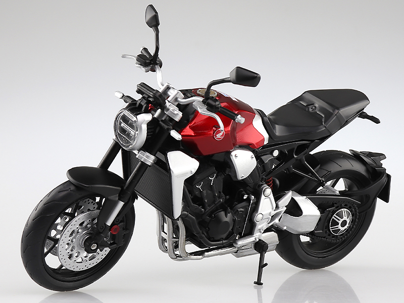 アオシマから塗装済みスケールモデル「1/12 完成品バイク Honda CB1000R」が10月発売予定　メイン