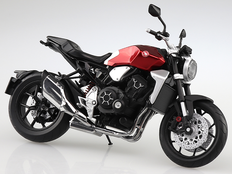 アオシマから塗装済みスケールモデル「1/12 完成品バイク Honda CB1000R」が10月発売予定　記事1