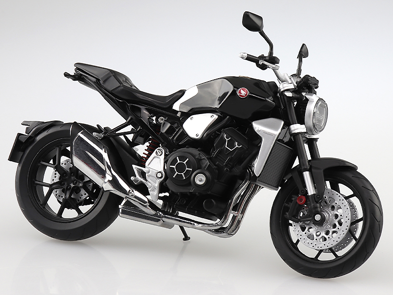 アオシマから塗装済みスケールモデル「1/12 完成品バイク Honda CB1000R」が10月発売予定　記事5
