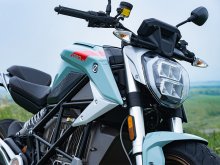 【ゼロモーターサイクルズ】電動バイク「SR/F」をおトクに購入できるモニターキャンペーンを開始！　サムネイル