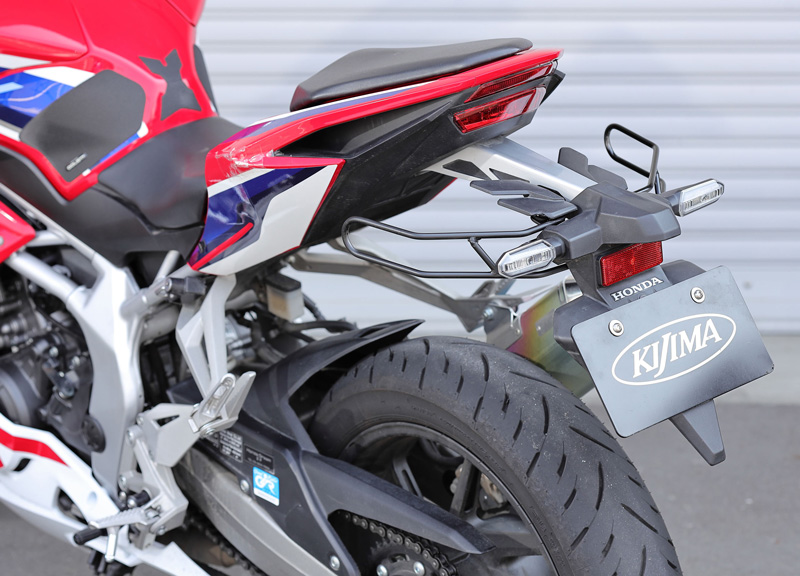 250cc スーパースポーツモデルにサイドバッグを装着するならコレ！ キジマの「バッグサポート」に適合車種が続々登場　記事1