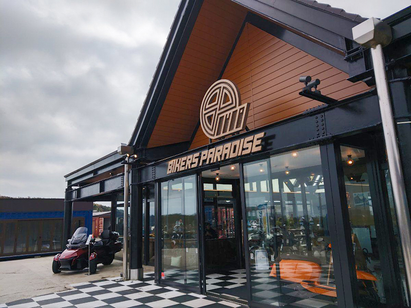 バイカーズカフェ特集 みなさんお気に入りの素敵なカフェをご紹介 バイクブロス マガジンズ