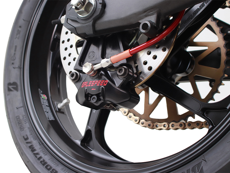 アクティブから Ninja ZX-25R 用「リアアキシャルキャリパーサポート」が登場　メイン