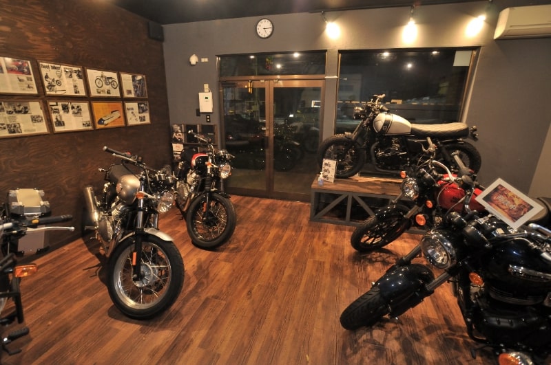 新潟市にロイヤルエンフィールドとマットモーターサイクルズの正規代理店「Moto Classic（モトクラシック）」がオープン！　記事1