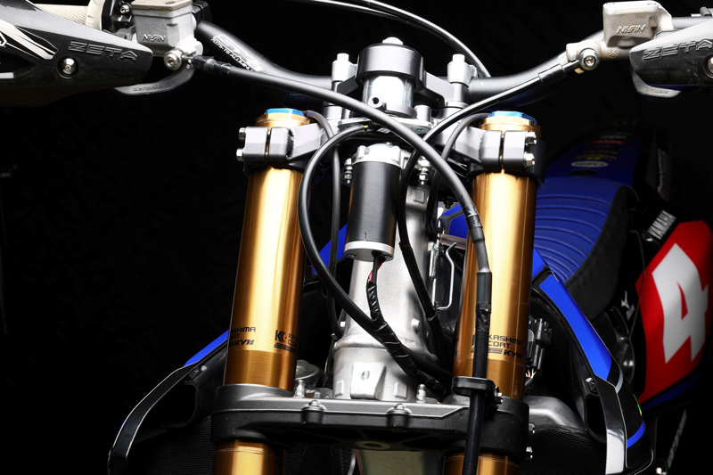 【ヤマハ】バイクのステアリング操作を補助する「Electric Power Steering（EPS）」を開発！ 全日本モトクロス選手権で実戦投入　記事3