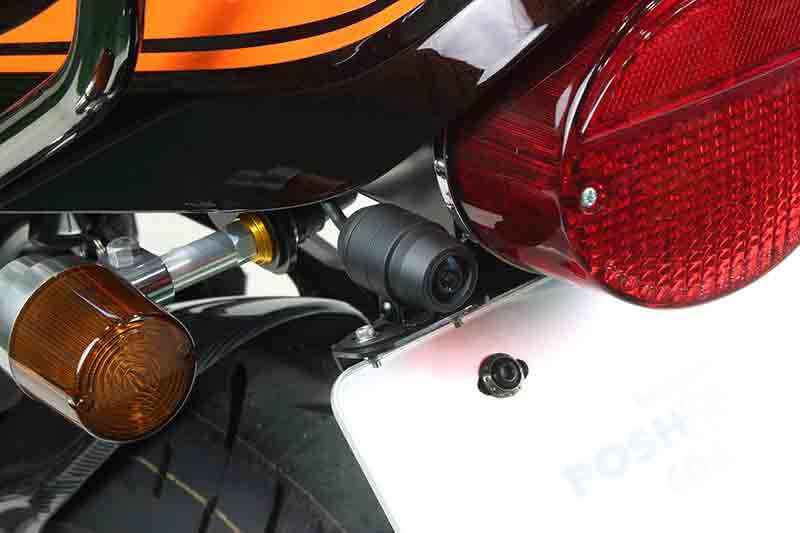 カワサキ Z900RS専用「ドライブレコーダー取り付けステーキット」がポッシュフェイスから発売！ 記事3
