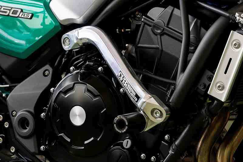 Z650RS用「サブフレームキット」「エンジンスライダー」がオーヴァーレーシングから発売！ 記事4