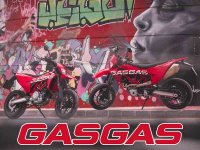 【GASGAS】バイカーズパラダイス南箱根で「KTM グループ Xmas FESTIVAL with バイパラサンタ」を12/3～25に開催！ メイン