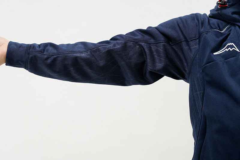 ヨシムラ×クシタニのパーカーライディングジャケット「ヨシムラクシタニ ベクトルジャケット」が発売（動画あり） 記事2
