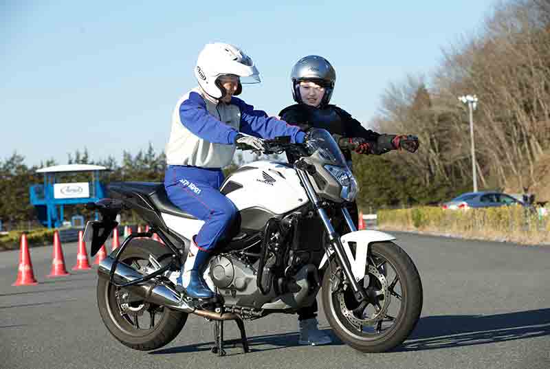 【ホンダ】初級から上級まで選べるライディングスクール「Honda Motorcyclist School」4～9月の開催日程を発表 記事1