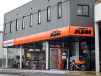 【KTM】福岡市の正規ディーラー「KTM 福岡」が4/1グランドオープン！ メイン