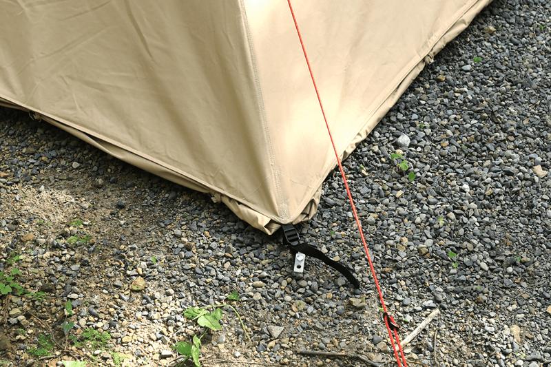 キャンプギアブランド「VASTLAND」、テントの近くで焚き火を楽しむことができるオールシーズン対応の「TCパップテント