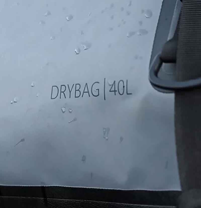 嵐にも耐える防水ツーリングバッグ「Drybag40L」の先行販売が Makuake でスタート！（動画あり） 記事5