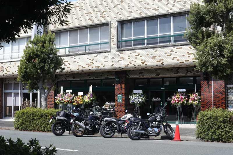 大人のバイクウェア「MaxFritz／マックスフリッツ」が浜松市に新店舗をオープン　記事１