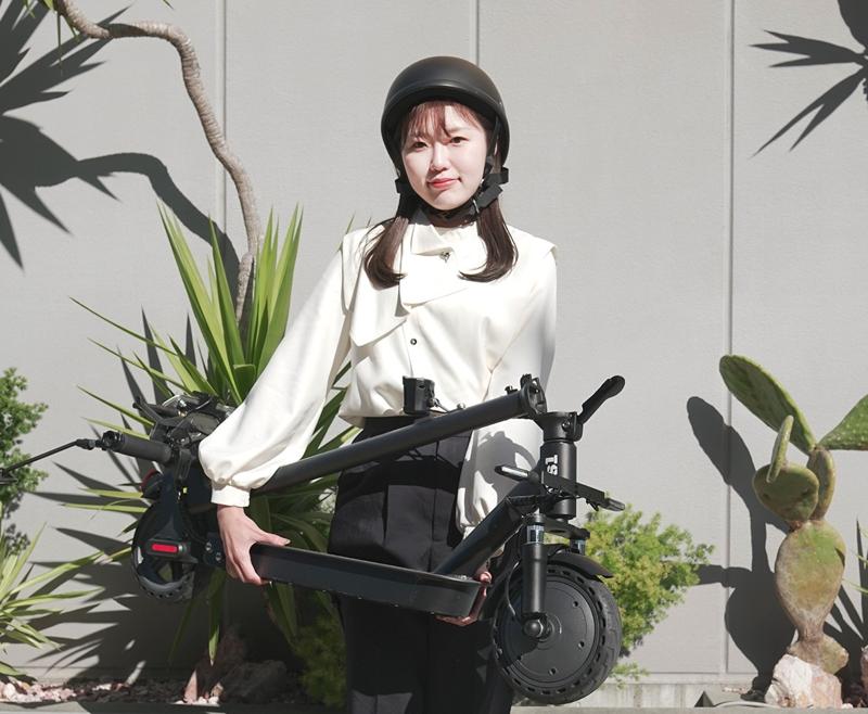 春の新生活を応援！「電動キックボードeXs（エクス）」購入者限定、安全とスタイルを兼ね備えたヘルメットプレゼントキャンペーン開催