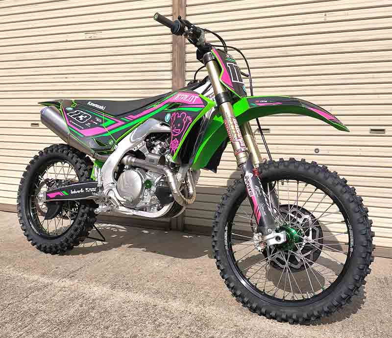 テックサーフから KX450（24）用フルエキゾーストマフラー「Super Moto MX／スーパーモト エムエックス」が発売！ 記事6