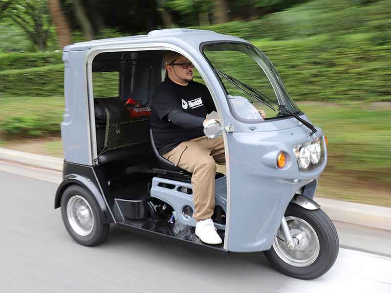 普通免許で運転できる250ccトライク「APtrikes250」が70万円台にて今秋発売！| バイクブロス・マガジンズ