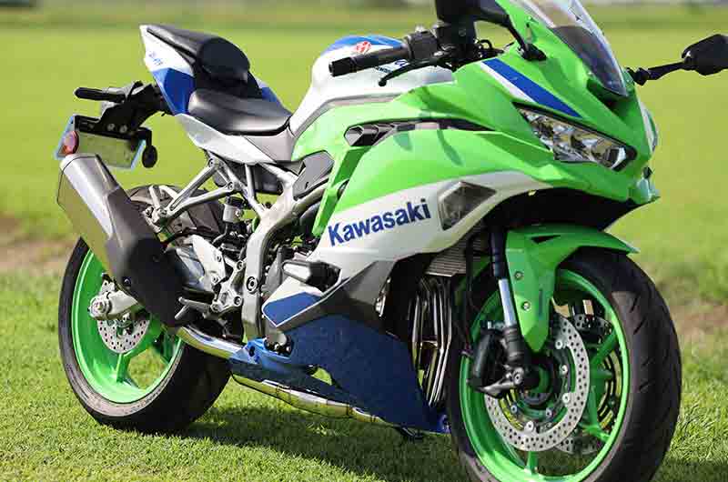 SP忠男の「POWERBOX パイプ」に Ninja ZX-4R（’23〜）用が登場！ 記事4