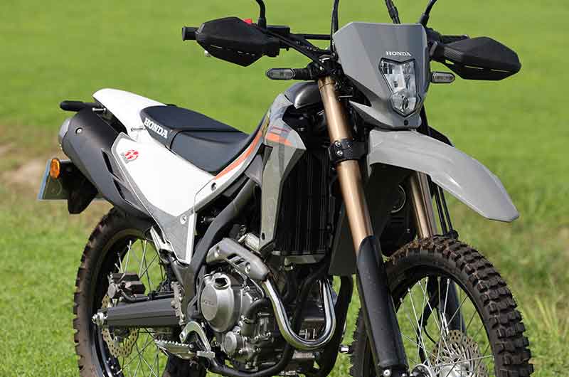 SP忠男から CRF250L（’23～）用「POWERBOX パイプ SANPO」が発売！ 記事4