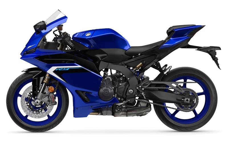 【ヤマハ】ストリートリーガルSSの頂点となるニューモデル「YZF-R9」を正式発表　記事７