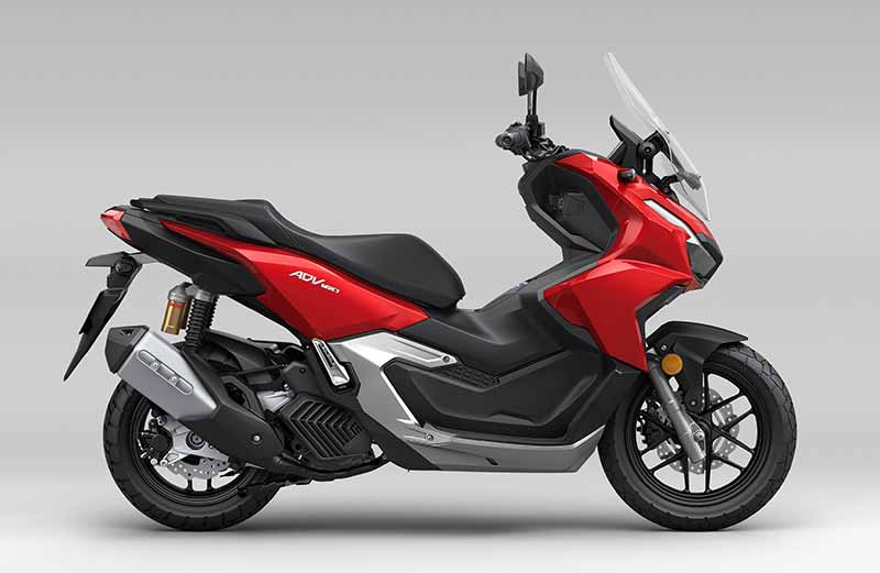 【ホンダ】軽二輪スクーター「ADV160」のカラーバリエーションを変更し12/19に発売！ 記事2