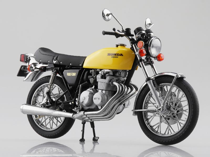 アオシマの1/12完成品バイクシリーズにヨンフォアこと「Honda CB400 FOUR」が完全新規金型で登場　記事３