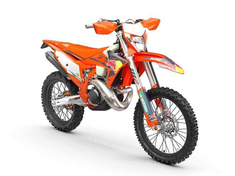 KTM EXC CHAMPIONS EDITIONシリーズ 記事3