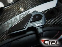 コンパクトで高音質・低価格！ CIEL のバイク用インカム「T10」の予約販売がクラウドファンディングでスタート メイン