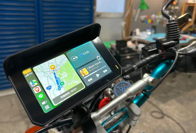 カスタムジャパン、バイク用スマートモニターに新たな選択肢！コスパ最強「スマートライドディスプレイ