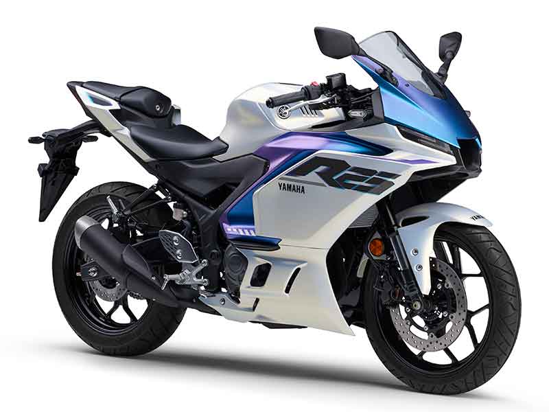 YZF-R3／YZF-R25 記事7