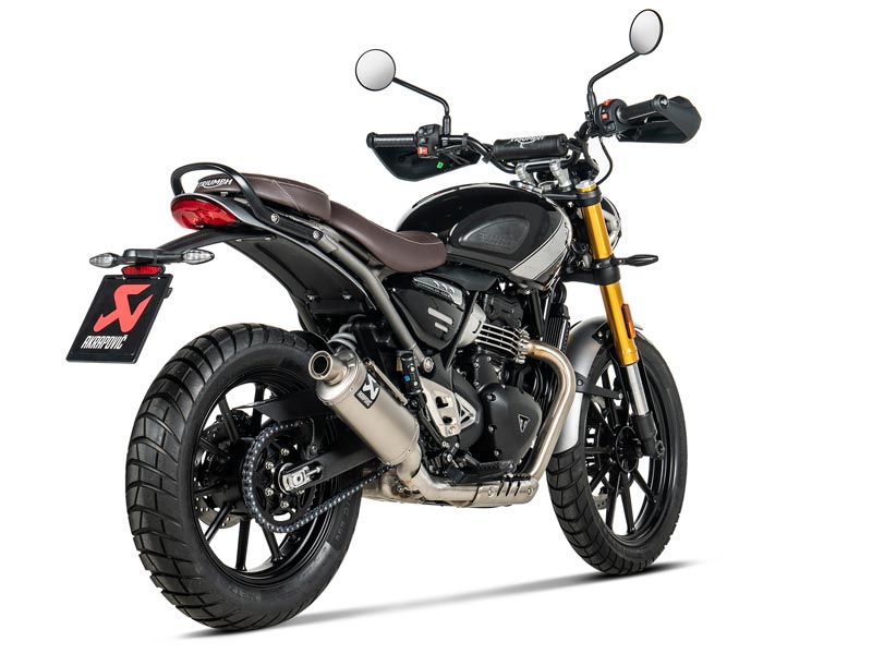 トライアンフ SPEED 400／SCRAMBLER 400X に適合するアクラポヴィッチ製スリップオンがアクティブから登場！　記事２