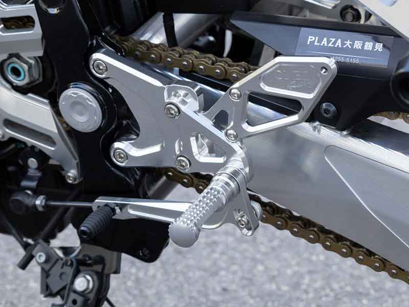 Z900RS／Cafe用「BACK-STEP Type2 4ポジション／スポーツライディングハンドルキットType3」がオーヴァーレーシングから発売！ 記事1