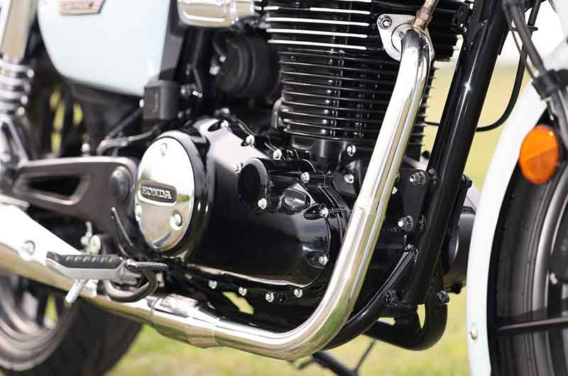 SP忠男からホンダ GB350C用「POWERBOXナローパイプ」が発売！ 記事2