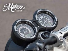 Motone のアルミダイキャスト製メーターカバー PEERLESS に新色「ブラック/ポリッシュ」が登場！（動画あり） メイン