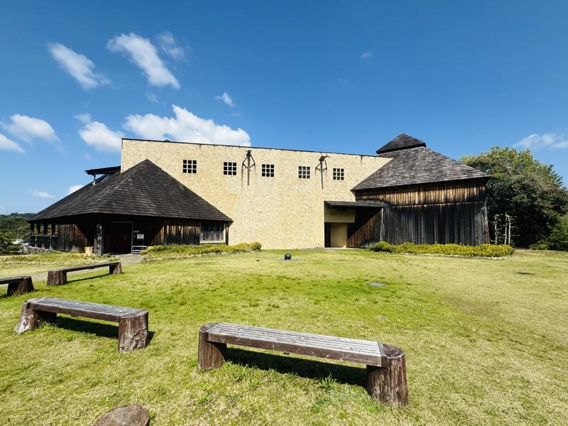 「売れない空き家」が“秘密基地”のようなライダー宿に　静岡・浜松市二俣に〈152INN〉誕生。本田宗一郎の故郷で空き家再生×地域活性の新モデルが始動
