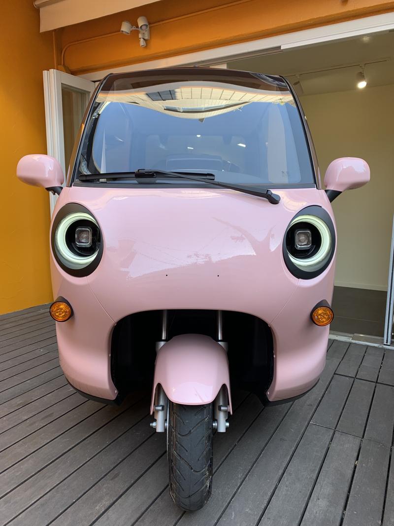 世界初！次世代ナトリウムイオンバッテリーを3輪ソーラーカーに搭載