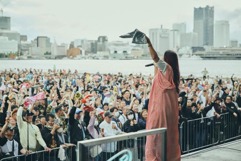 ハーレーカルチャーを“観る・乗る・聴く”で体感、1.4万人が熱狂した音楽とバイクの祭典「BLUE