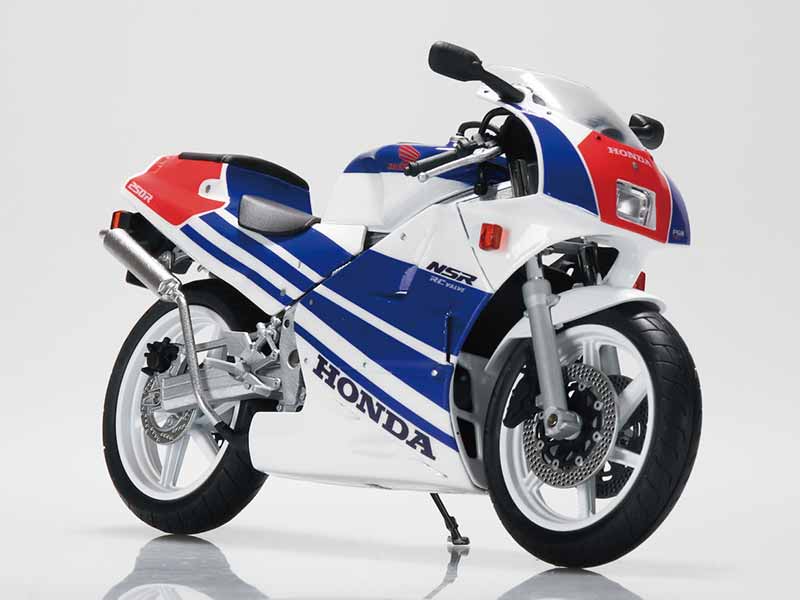アオシマの1/12 完成品バイクシリーズに「Honda NSR250R '89」が登場！ 記事3