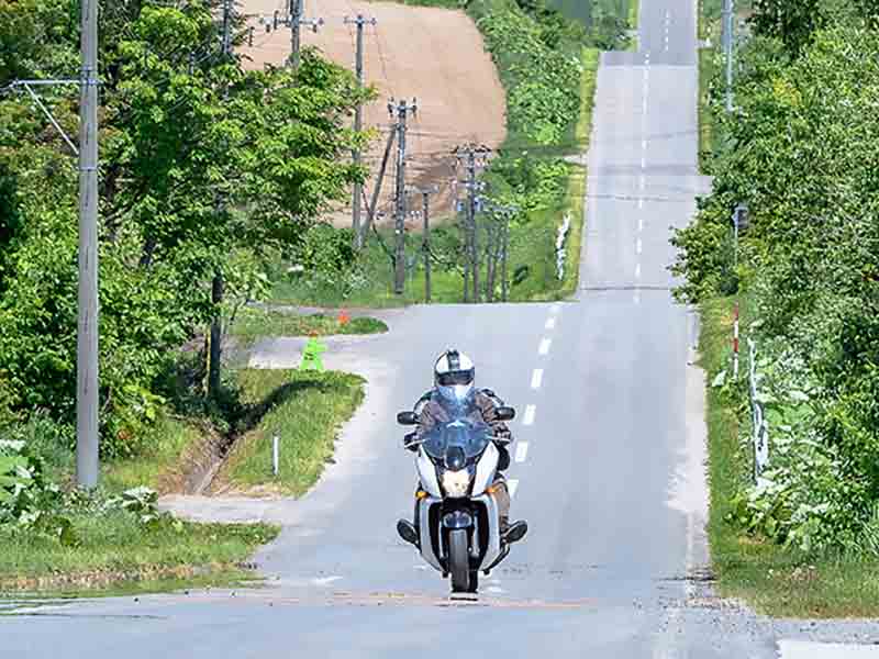 宮城光さんと走る「北海道絶景ツーリング」を7/14催行！ 選べるレンタルバイク付きツアー メイン