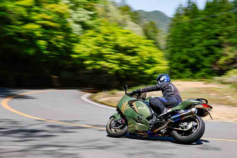 AELLA からスズキ ハヤブサ用カスタムパーツ13アイテムが発売！ 北川圭一氏によるデモ車試乗インプレを公開 記事19