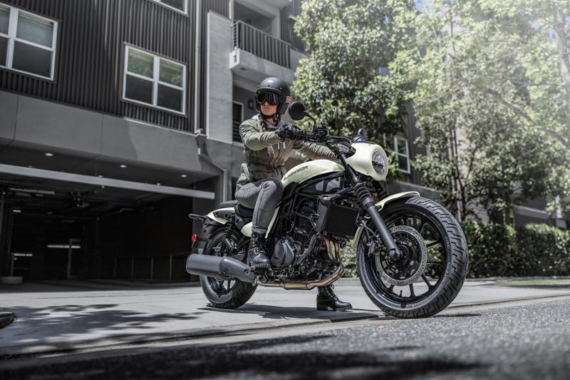 カワサキから2026年モデル「ELIMINATOR