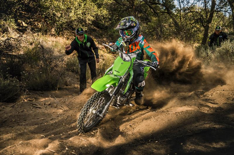 カワサキから日本初導入となるコンペティションモデル「KLX140R