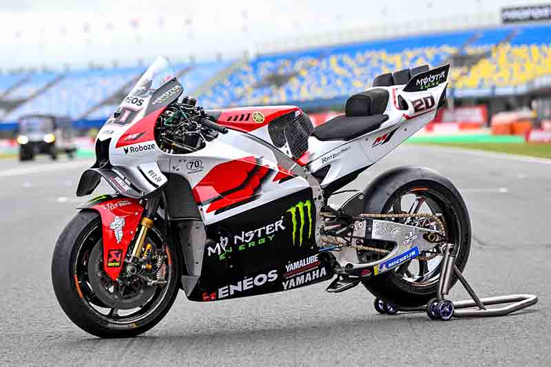 【ヤマハ】伝説のカラーが蘇る！ 創立70周年を記念し白×赤の「YZR-M1」で MotoGP 参戦 記事2